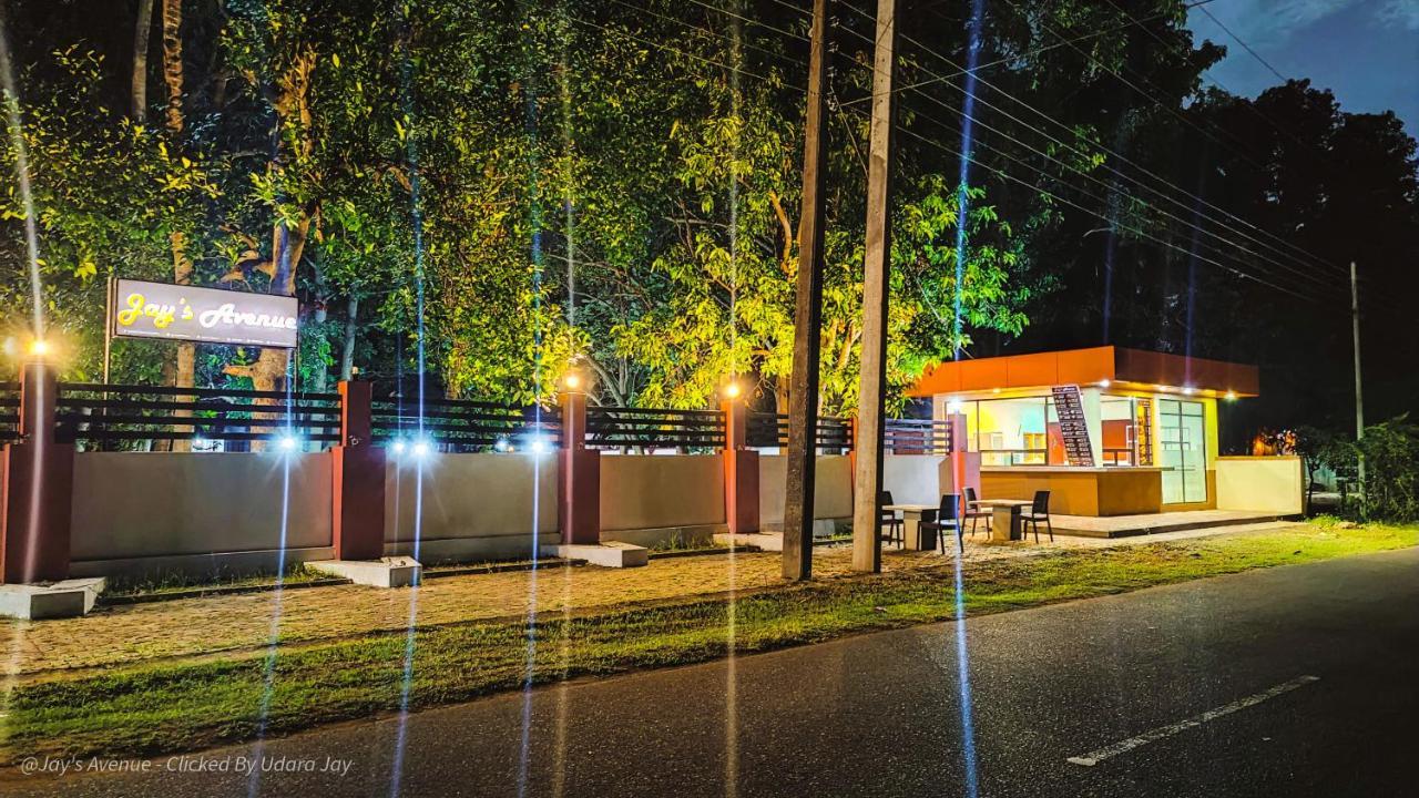 Hotel Jay'S Avenue Udawalawe Exteriér fotografie